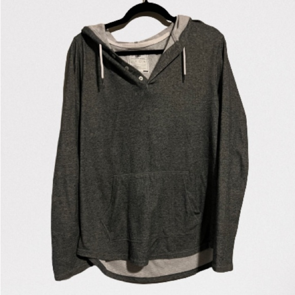 On the Byas gray hoodie shirt size L | never used